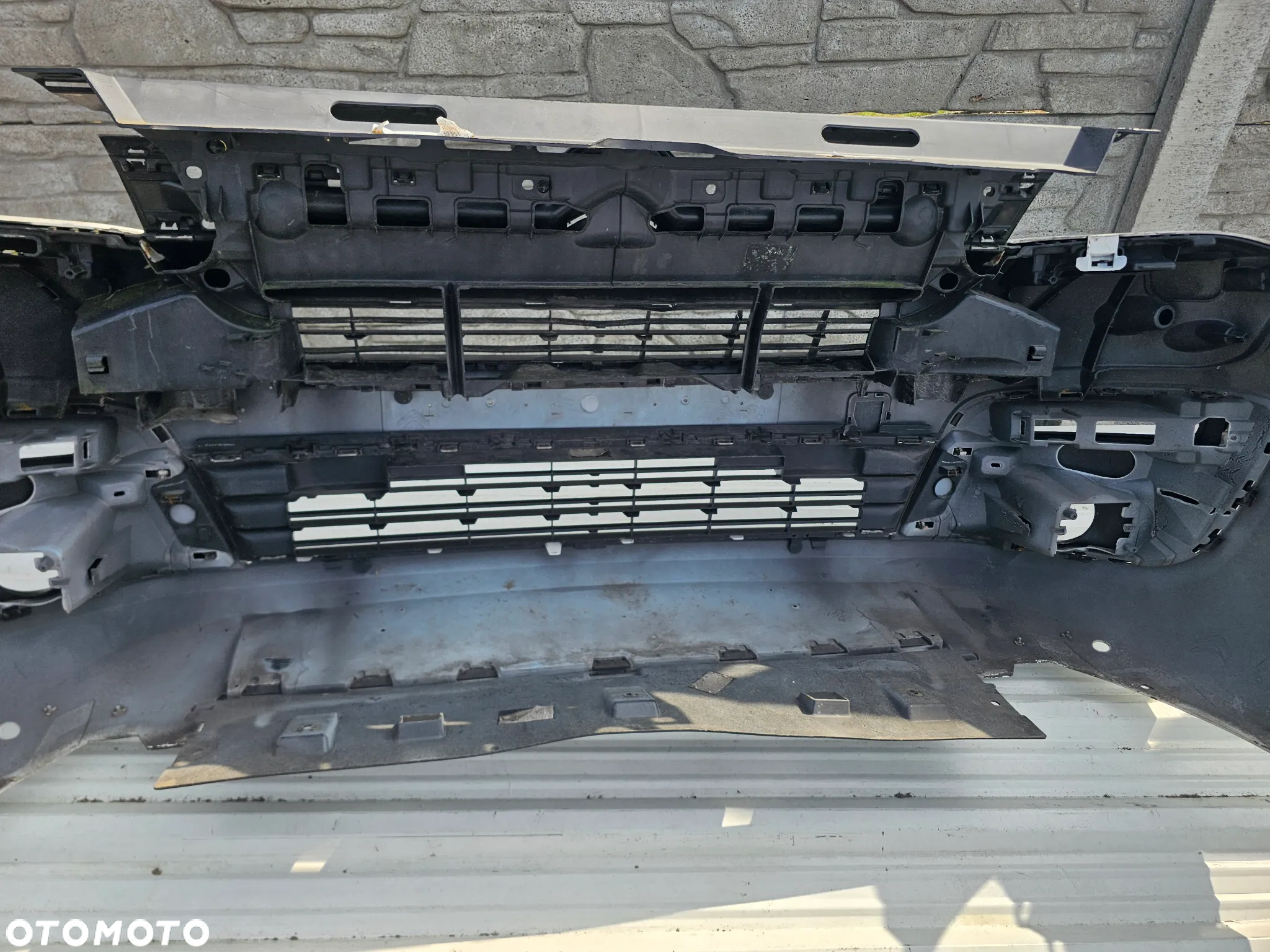 Citroen berlingo III 3 LIFT 14r-  zderzak przod - 5