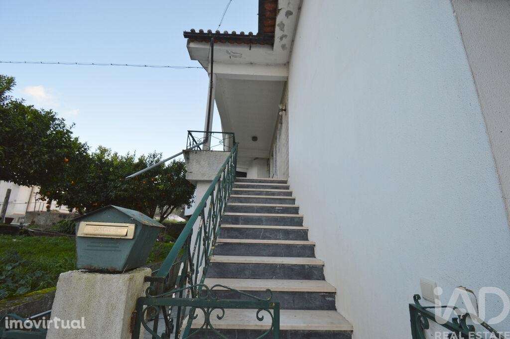 Casa tradicional T3 em Espinhal de 296,00 m2 - Grande imagem: 5/29