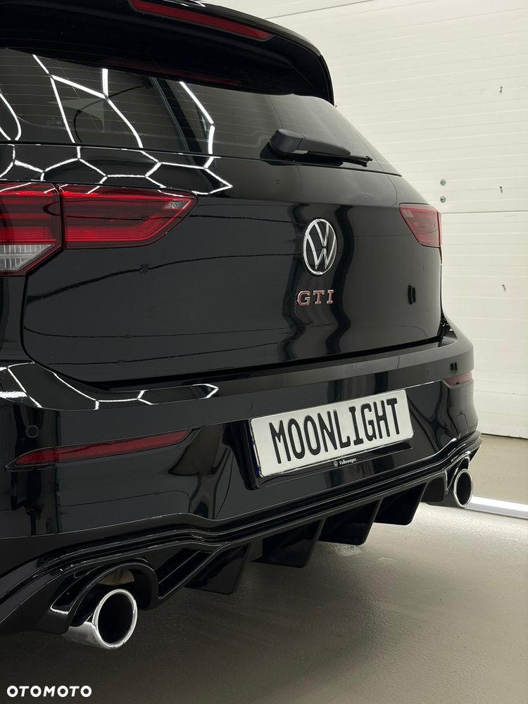 Volkswagen Golf - 13