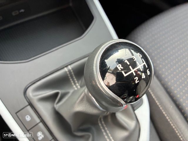 SEAT Arona 1.0 TSI Style - 33