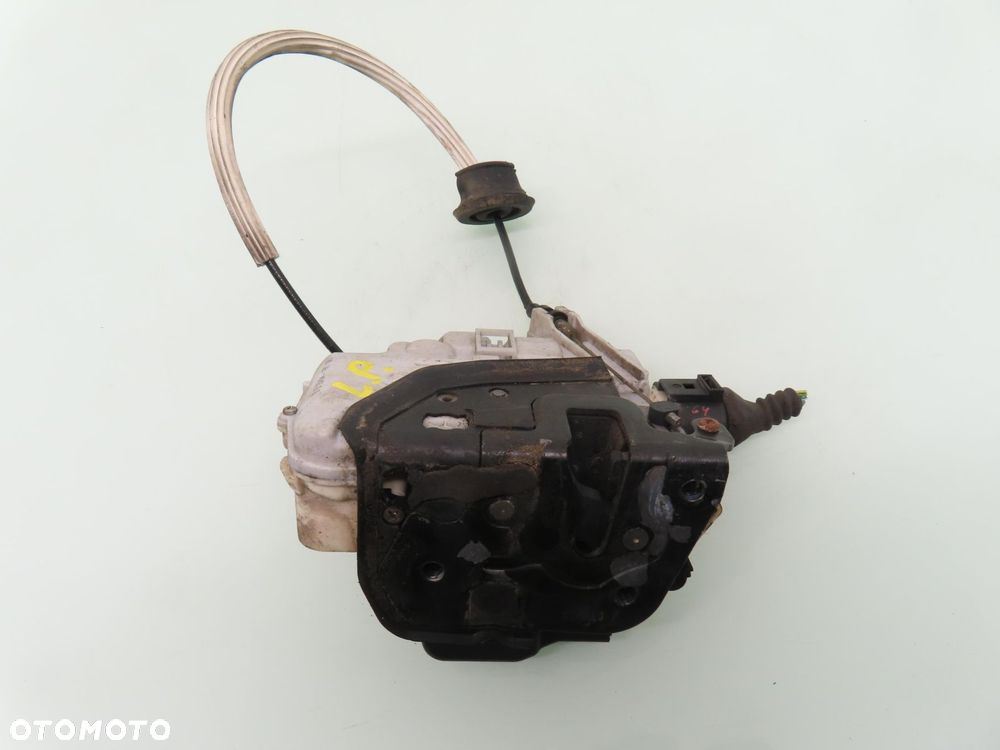 ZAMEK LEWY PRZEDNI AUDI A6 C6 4F1837015 9 PIN - 2