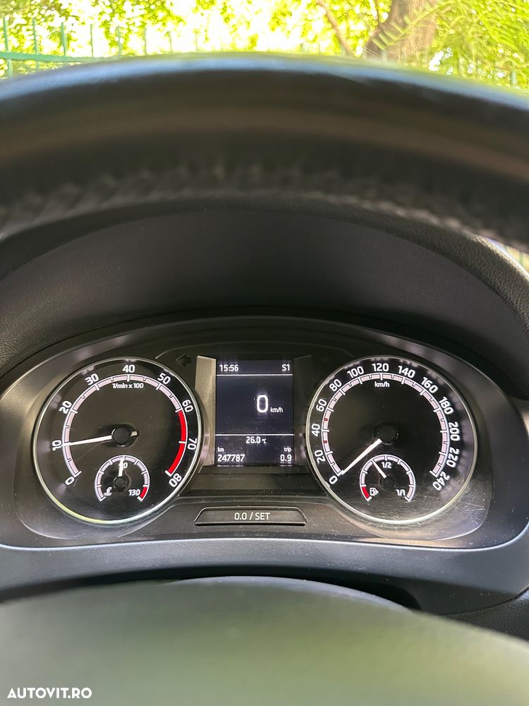 Skoda RAPID 1.0 TSI DSG Ambition - 10