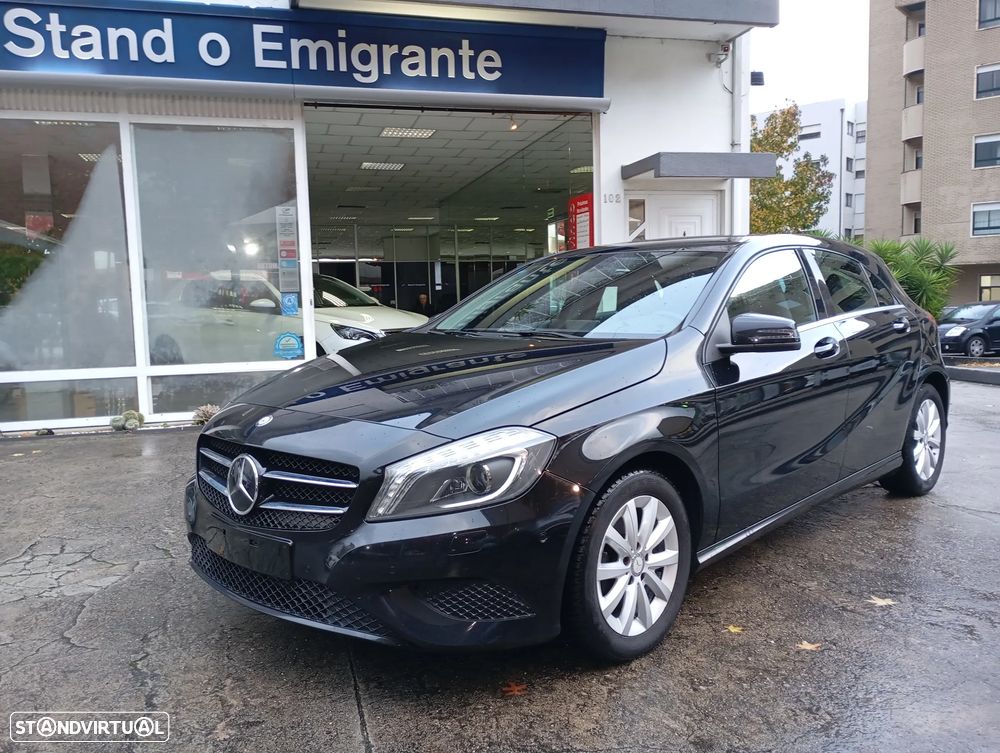 Mercedes-Benz A 180 (BlueEFFICIENCY) Urban - 1