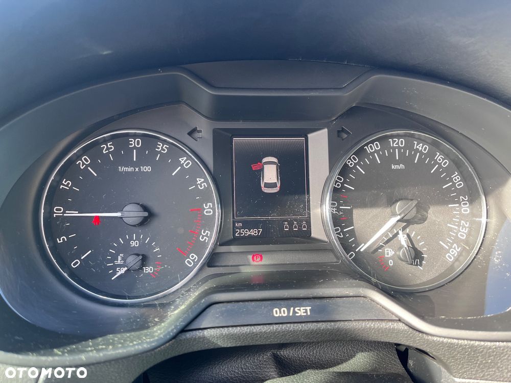 Skoda Octavia 2.0 TDI Green tec 4x4 Elegance - 12