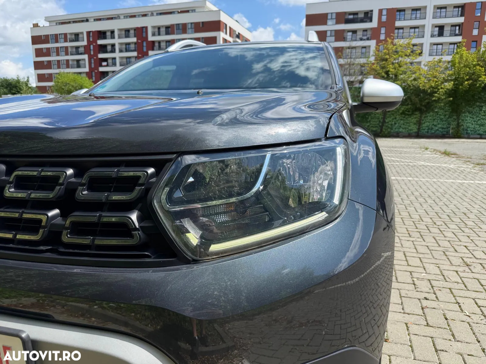 Dacia Duster 1.6 SCe 4WD Prestige jante 17" - 12