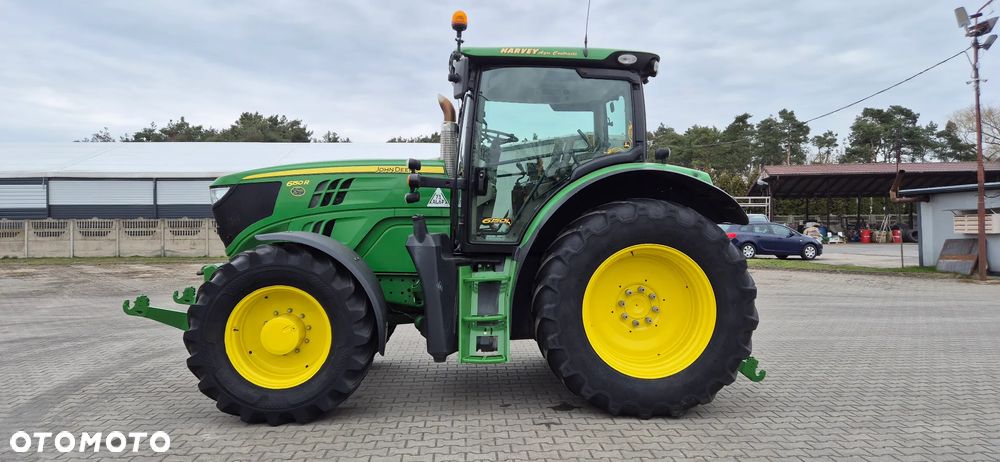 John Deere 6150R - 8