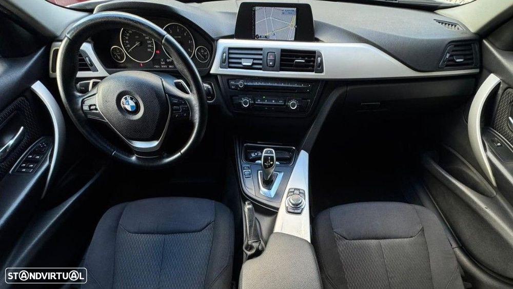 BMW 320 d Touring Aut. - 14