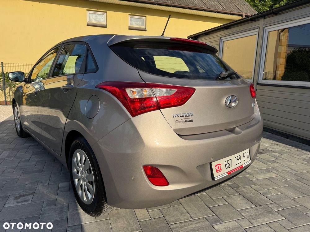 Hyundai i30 blue 1.4 Classic Navigation - 8