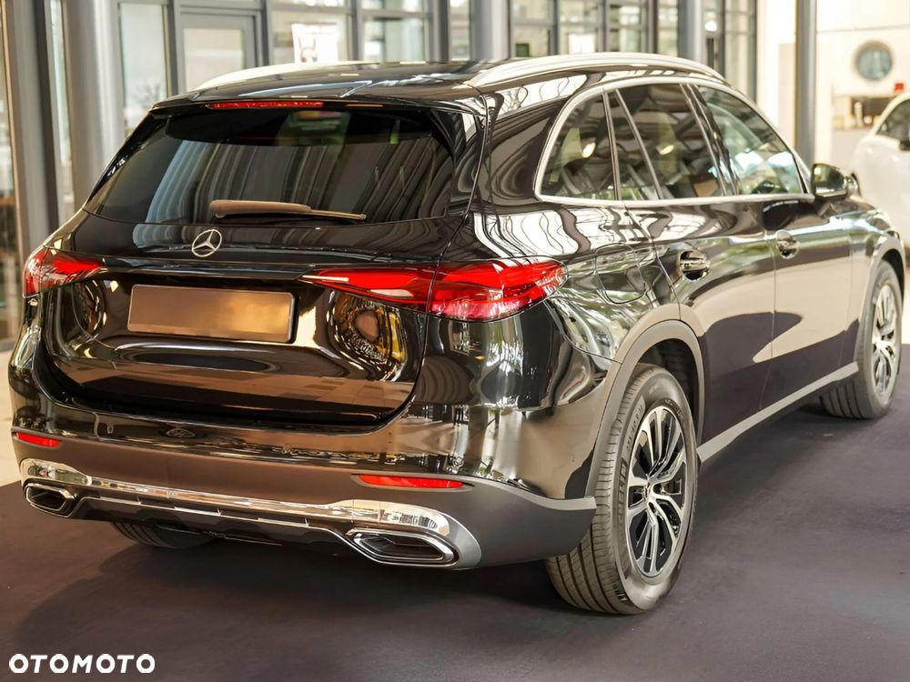 Mercedes-Benz GLC 200 4-Matic - 2