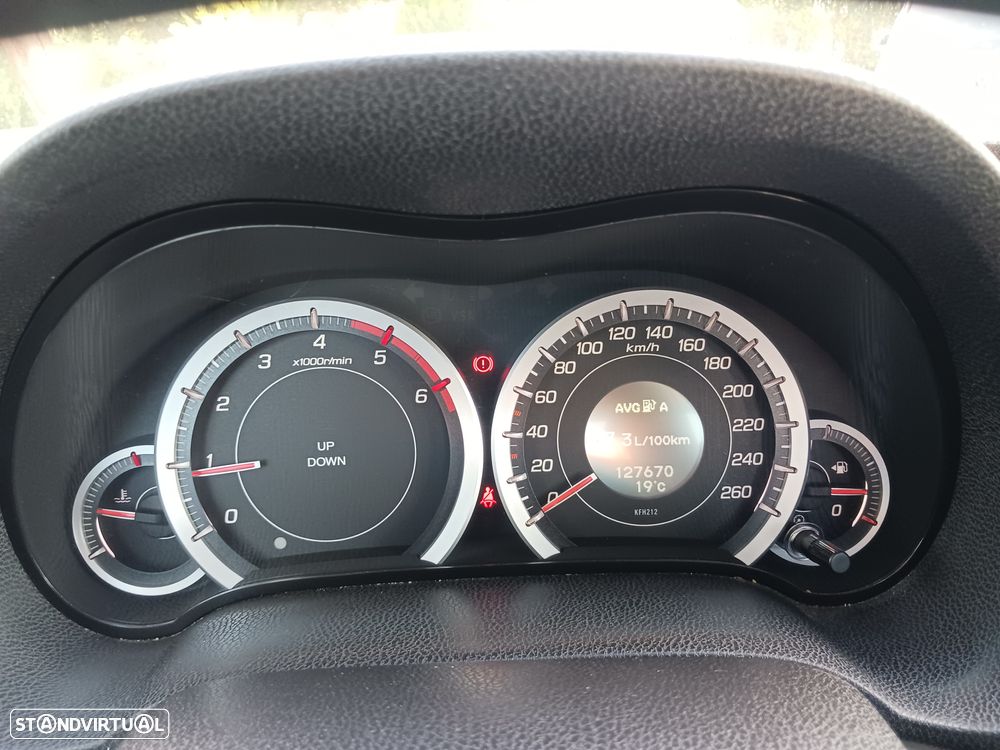 Honda Accord 2.2 i-DTEC Executive Advance - 17