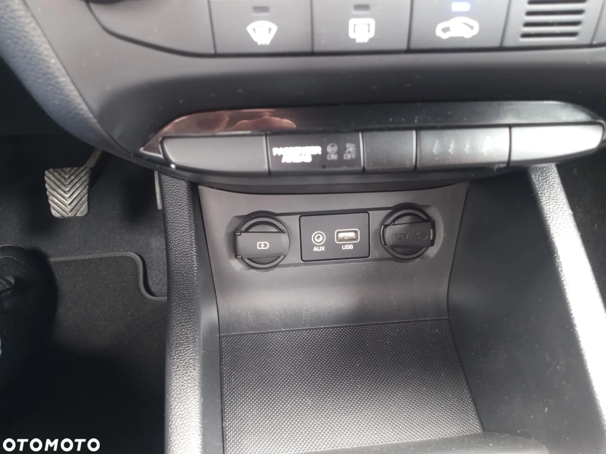Hyundai i20 - 20