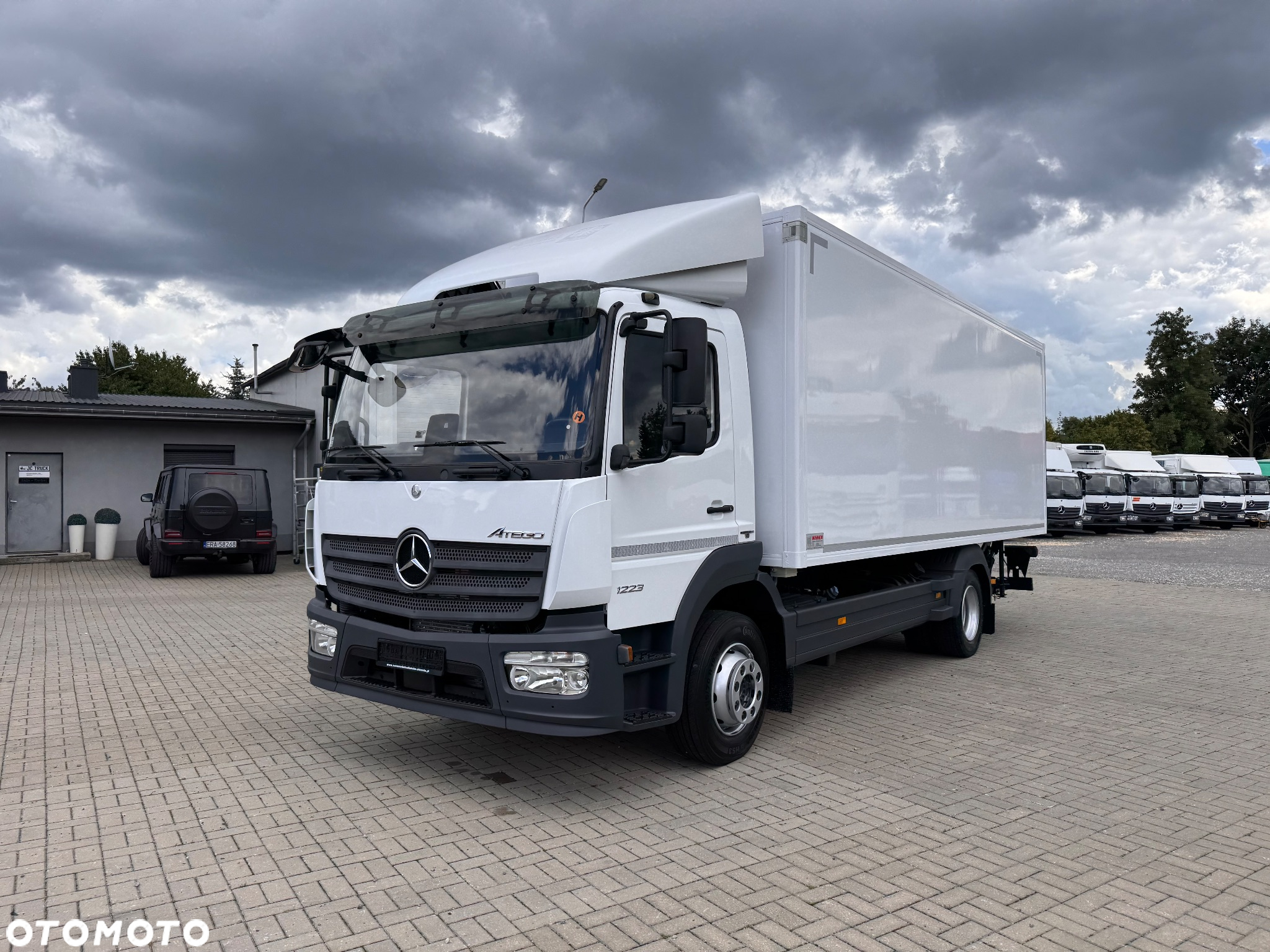 Mercedes-Benz ATEGO - 15