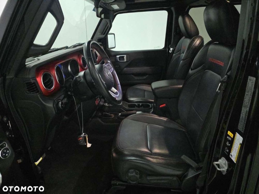 Jeep Wrangler - 9