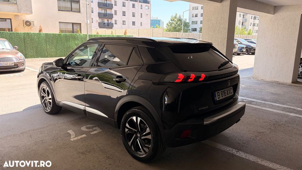 Peugeot 2008 1.5 BlueHDI STT EAT8 Allure - 6