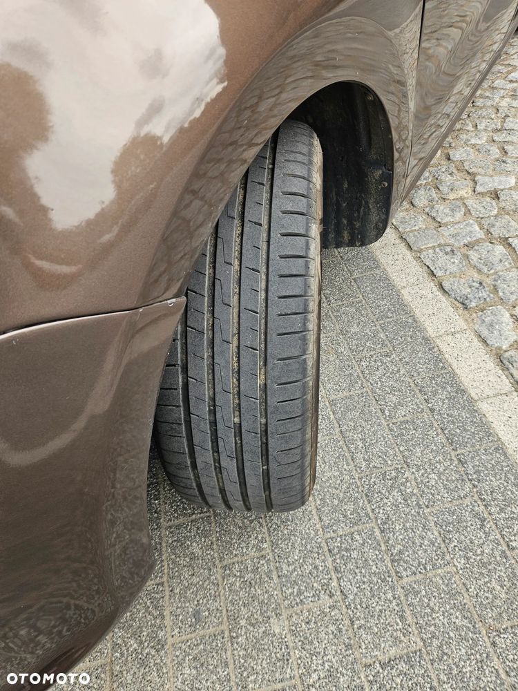 Volkswagen Sharan 2.0 TDI DSG BlueMotion Technology Match - 9