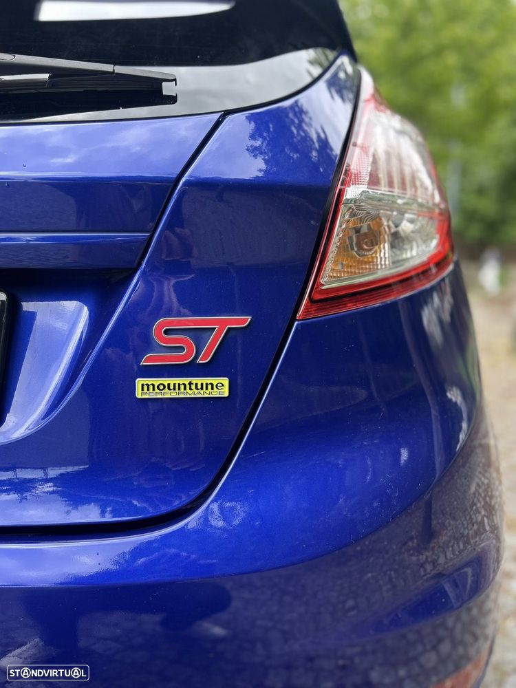 Ford Fiesta 1.6 EcoBoost ST - 28