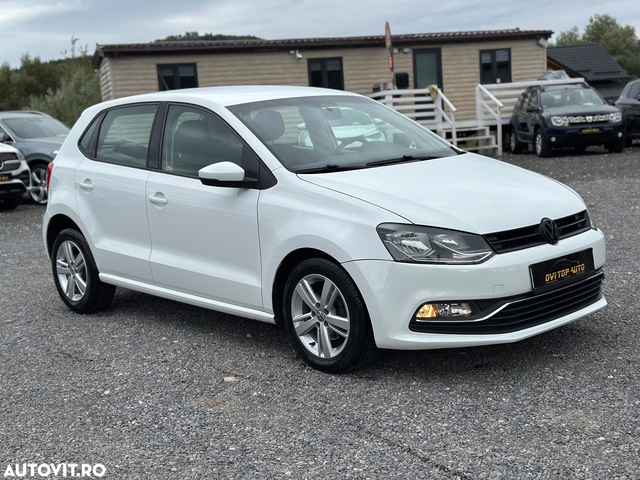 Volkswagen Polo 1.4 TDI (Blue Motion Technology) Comfortline - 3