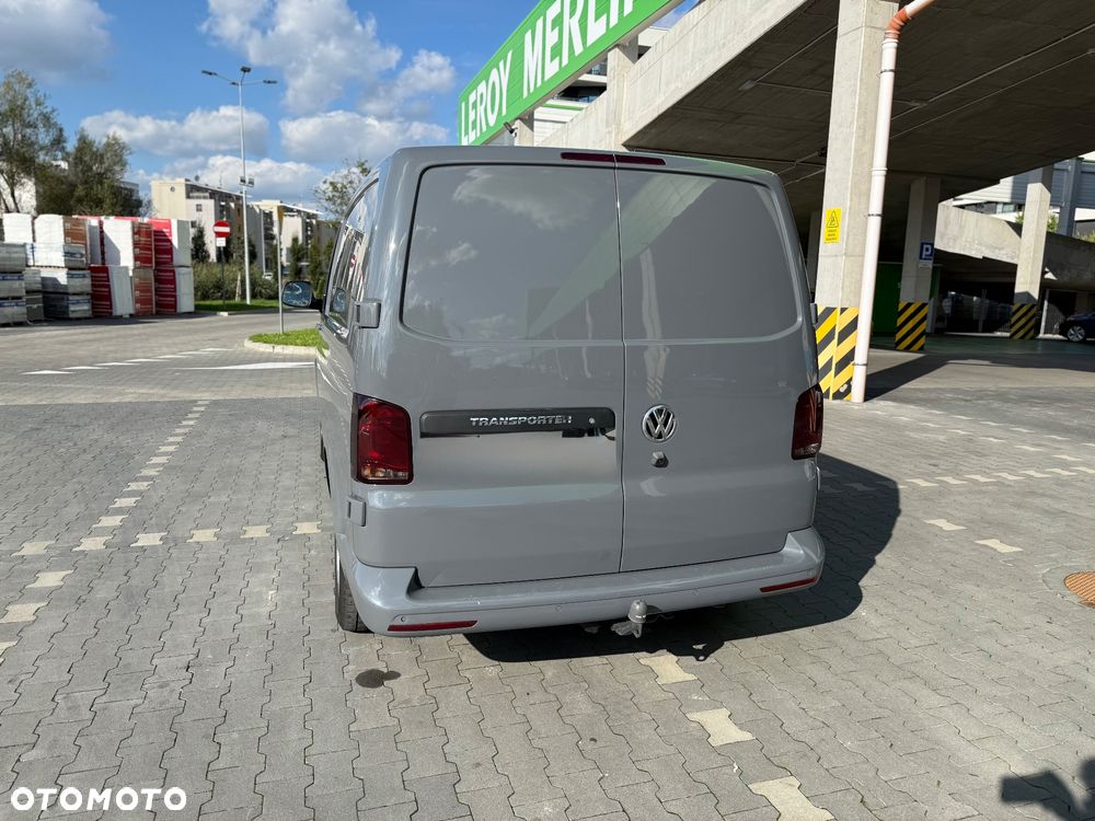 Volkswagen Transporter T6.1 150 km 29 tyś km automat hak - 8