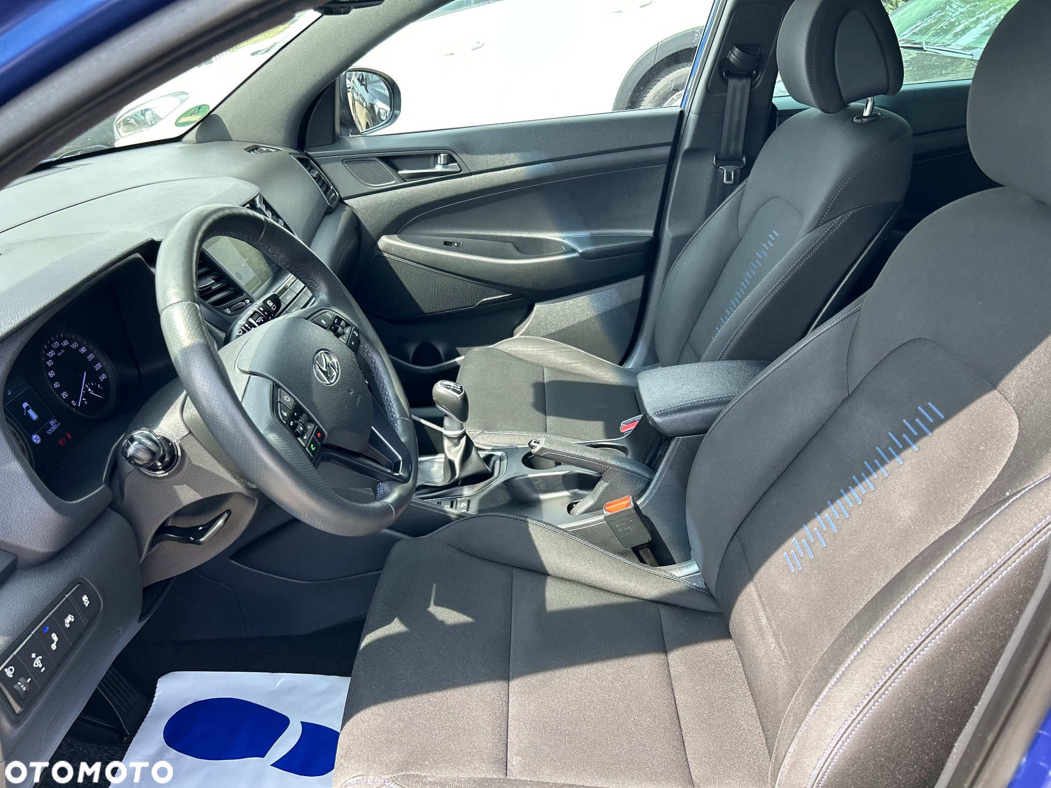 Hyundai Tucson blue 1.6 GDi 2WD Passion - 13