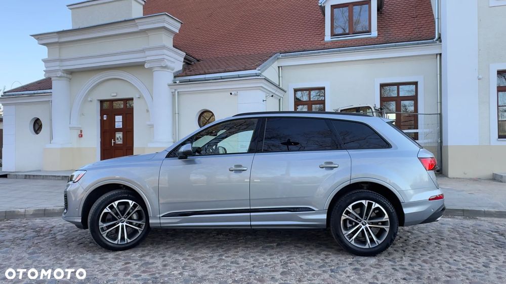 Audi Q7 - 7