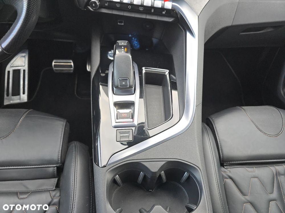 Peugeot 3008 BlueHDi 180 Stop & Start EAT6 GT - 8