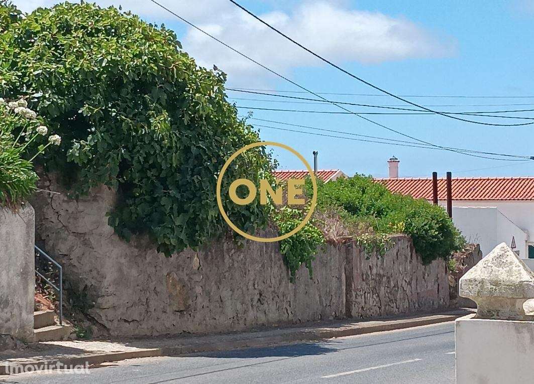 Terreno com Projeto aprovado para 2 Moradias Geminadas em S. Bartolome - Grande imagem: 4/8