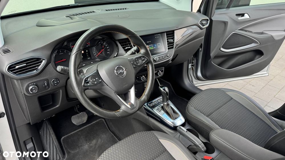 Opel Crossland 2.0 CDTI Active - 12