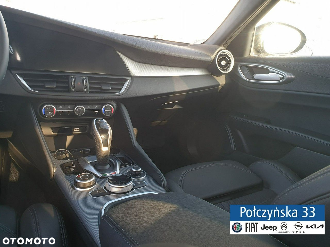 Alfa Romeo Giulia - 26