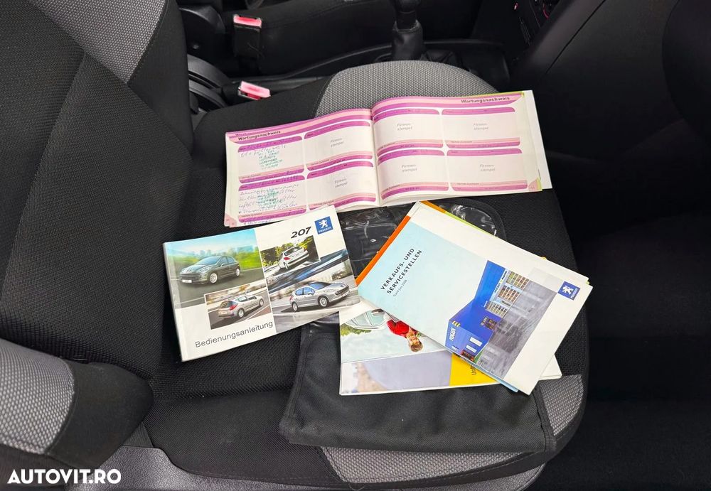 Peugeot 207 75 Urban Move - 6
