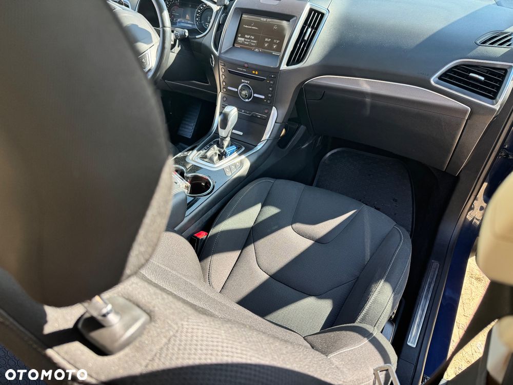 Ford S-Max 2.0 TDCi Titanium PowerShift - 12