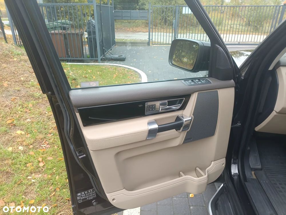Land Rover Discovery 2.7D V6 HSE - 17