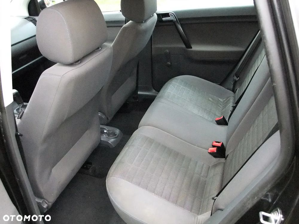 Volkswagen Polo 1.6 United - 14