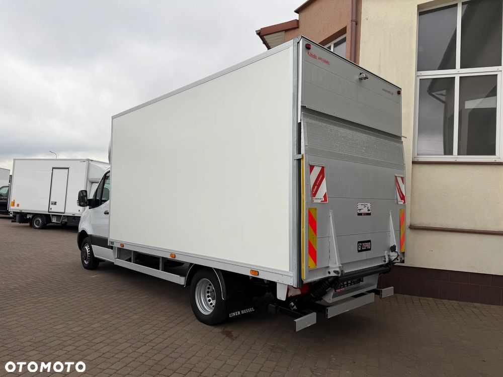 Mercedes-Benz Sprinter 516 Bliźniaki Izoterma Winda - 6