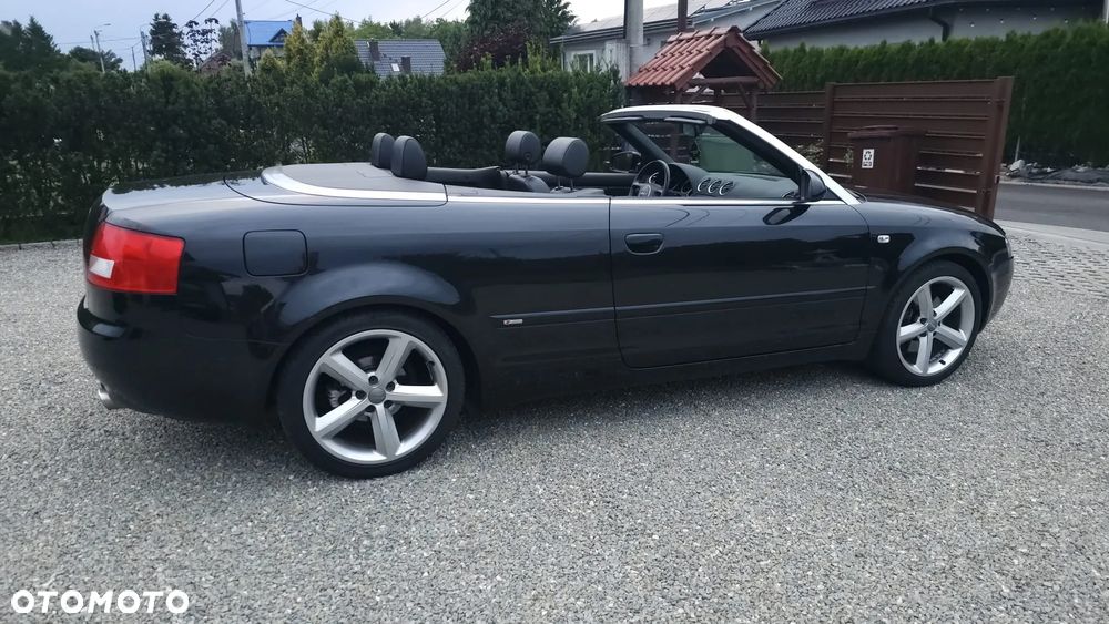 Audi A4 Cabrio 2.4 - 6