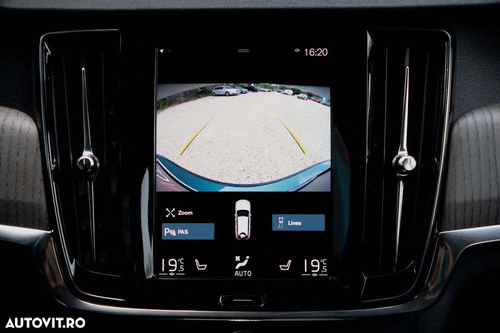 Volvo V90 V90CC B5 MHEV AT AWD Core - 22