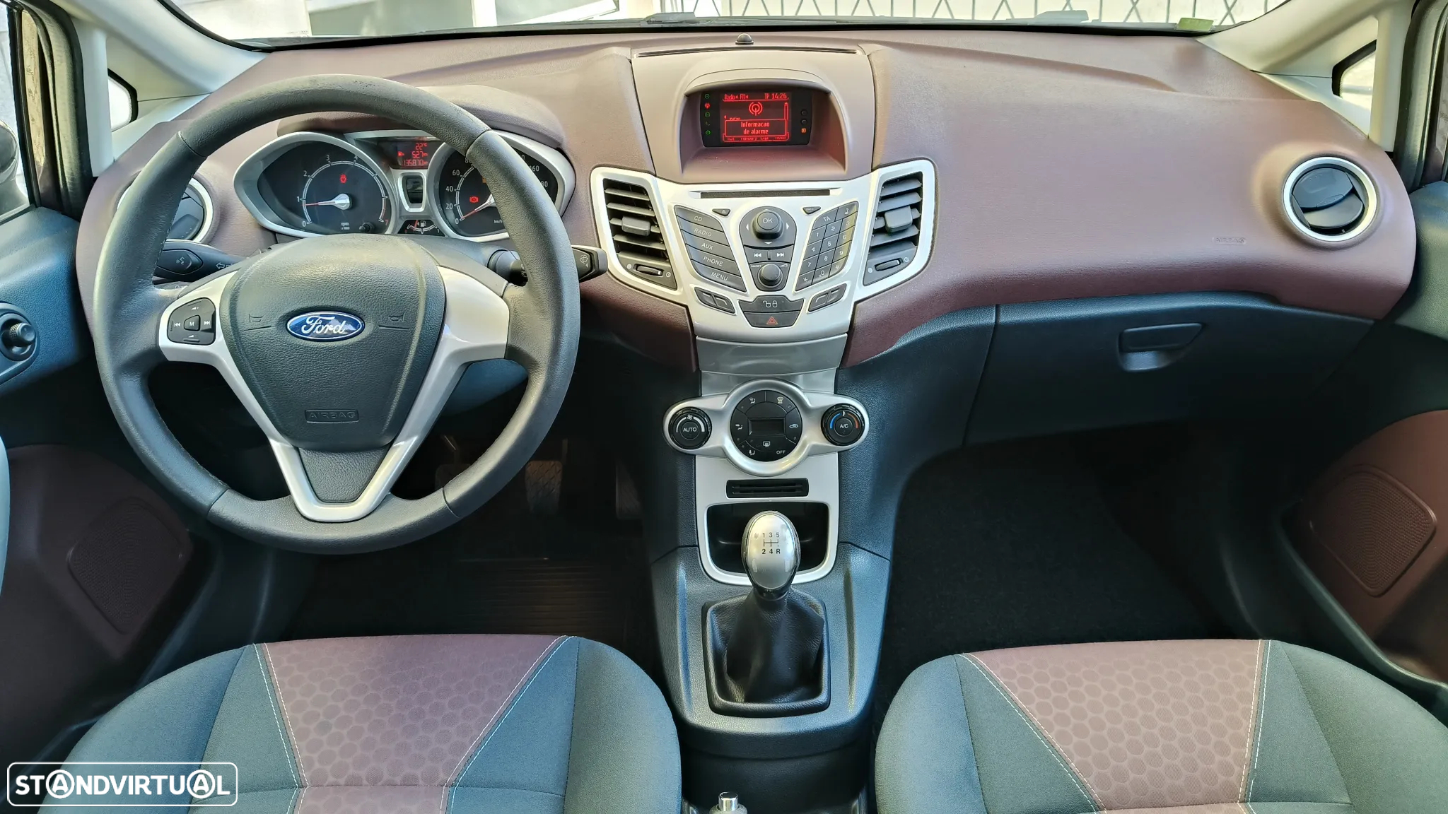 Ford Fiesta 1.25 Titanium - 24
