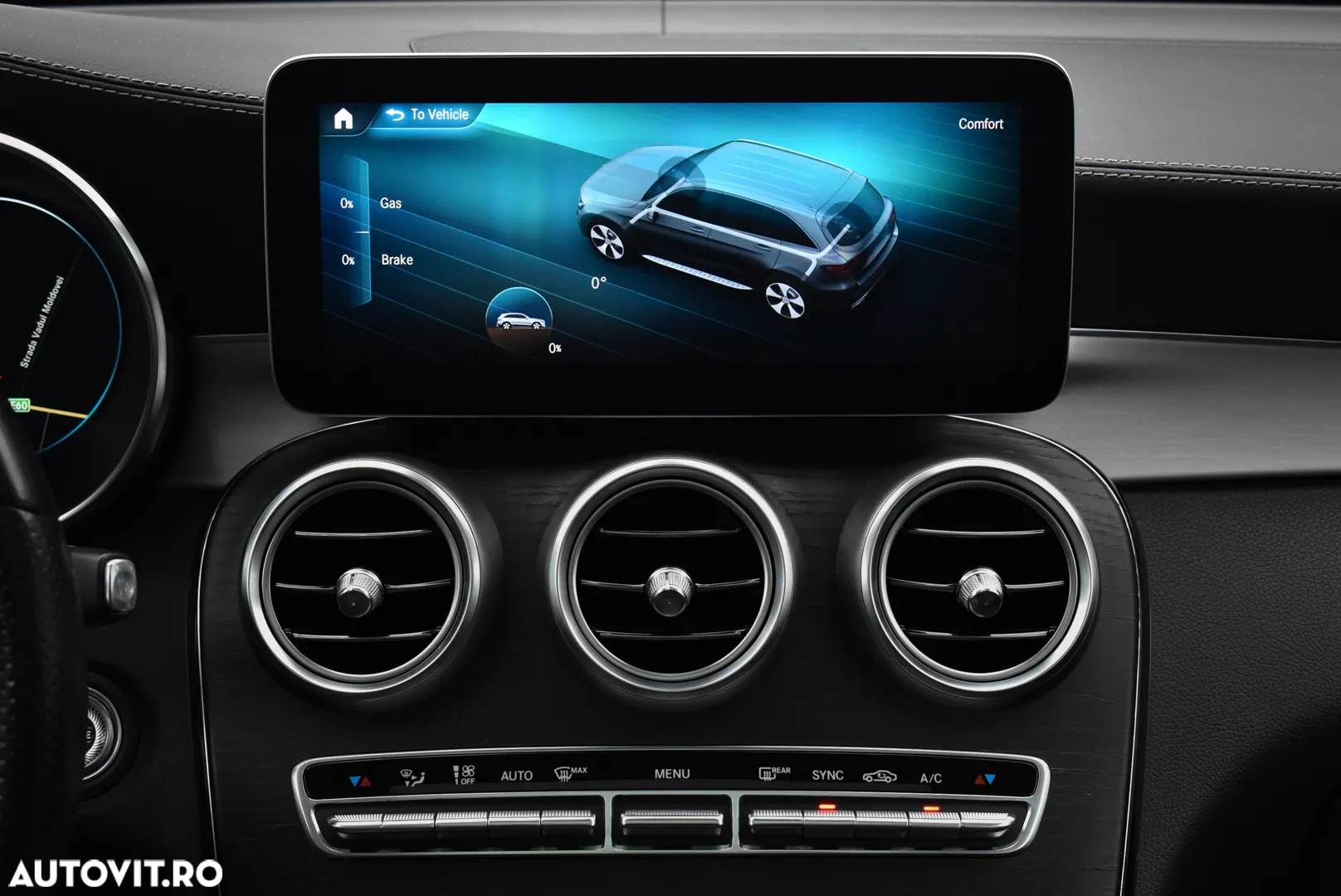 Mercedes-Benz GLC 300 4MATIC MHEV - 28