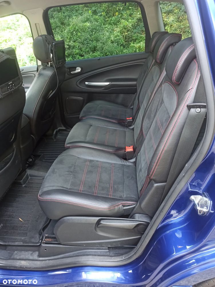 Ford S-Max 2.0 TDCi DPF Titanium MPS6 - 38