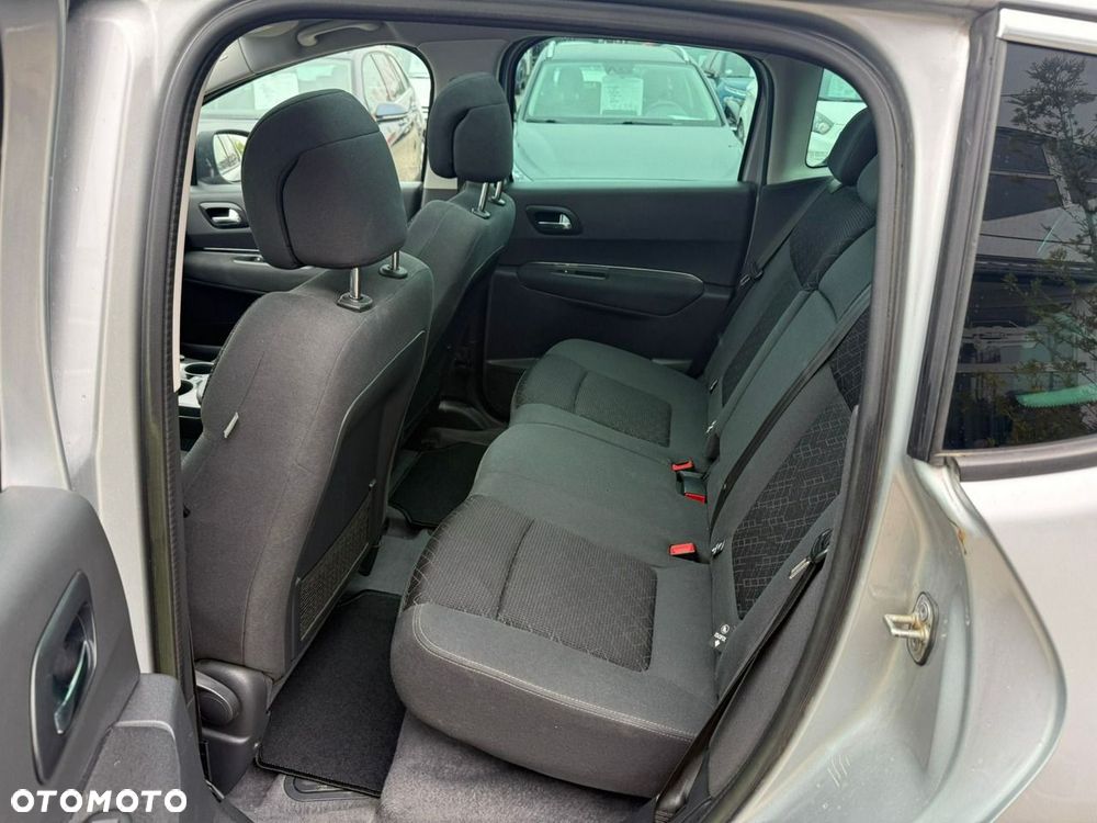 Peugeot 3008 - 14