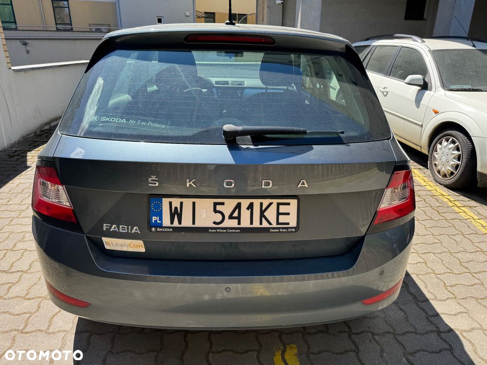 Skoda Fabia - 8
