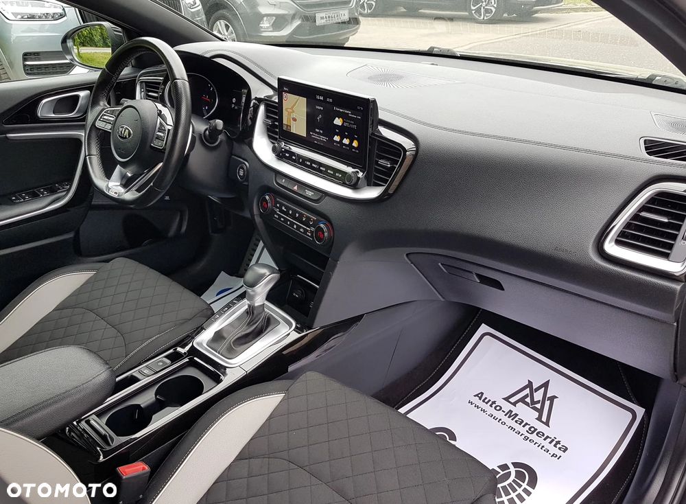 Kia ProCeed 1.6 CRDi DCT7 SCR GT LINE - 27