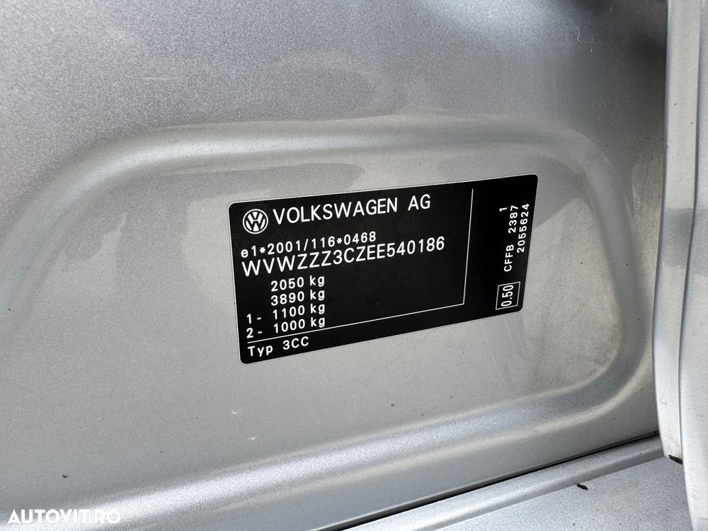 Volkswagen Passat 2.0 TDI BlueMotion Technology Highline - 21