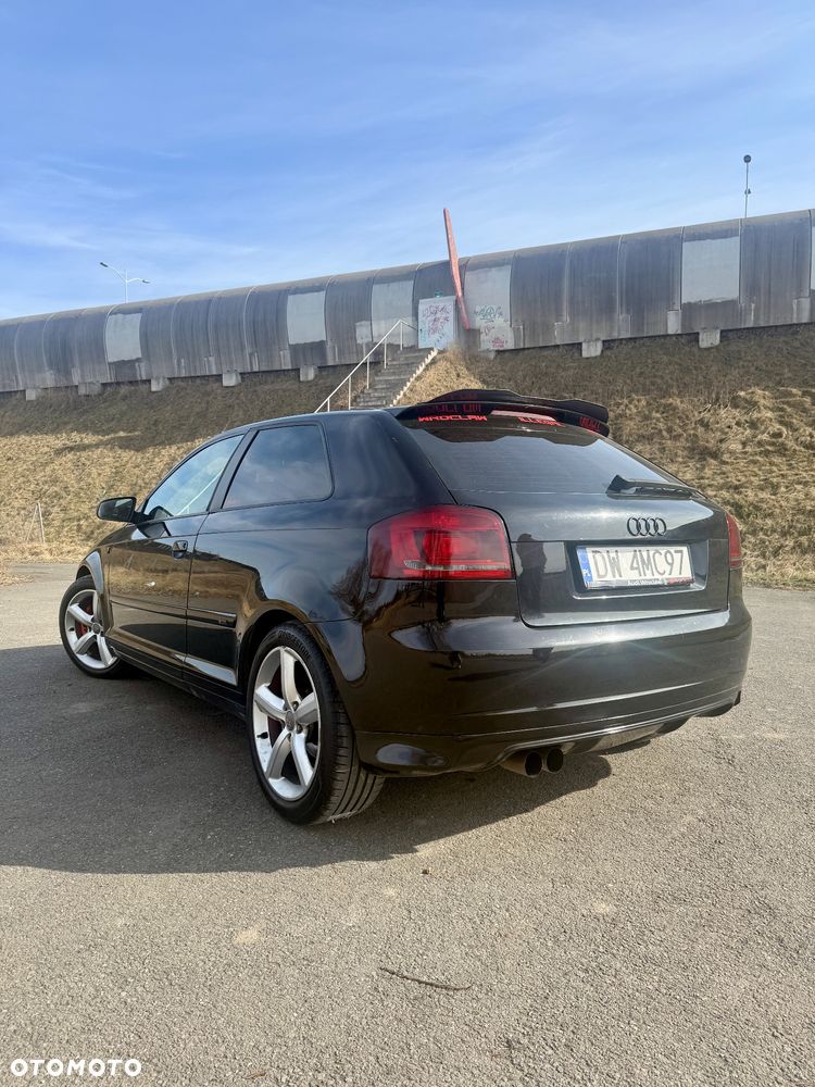Audi A3 3-drzwiowe 1.6 S line Sportpaket (plus) - 3