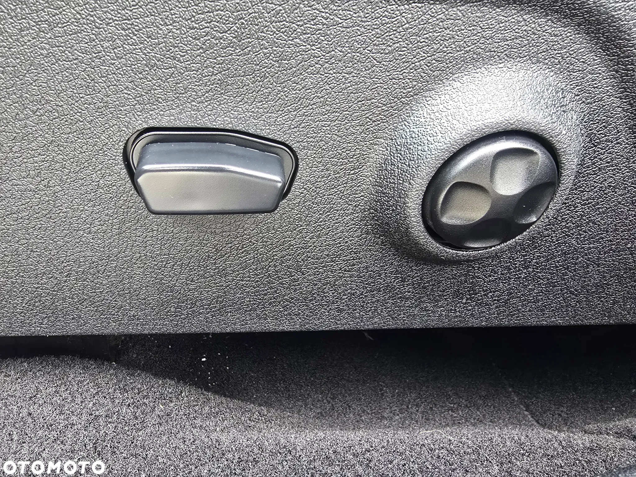 Fiat Freemont 2.0 Multijet Lounge AWD - 19