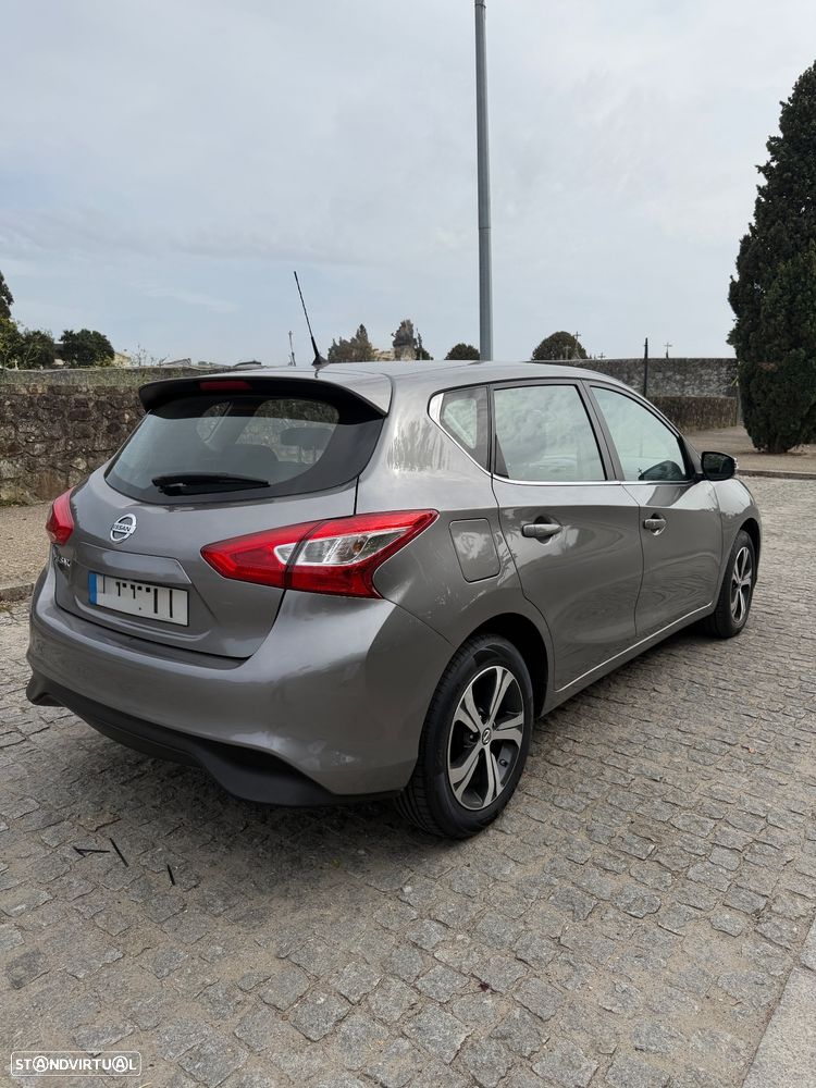 Nissan Pulsar - 3