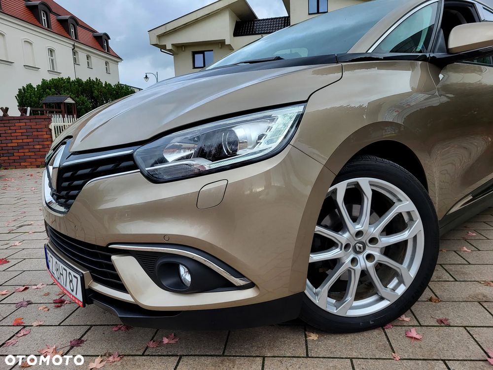 Renault Scenic - 12