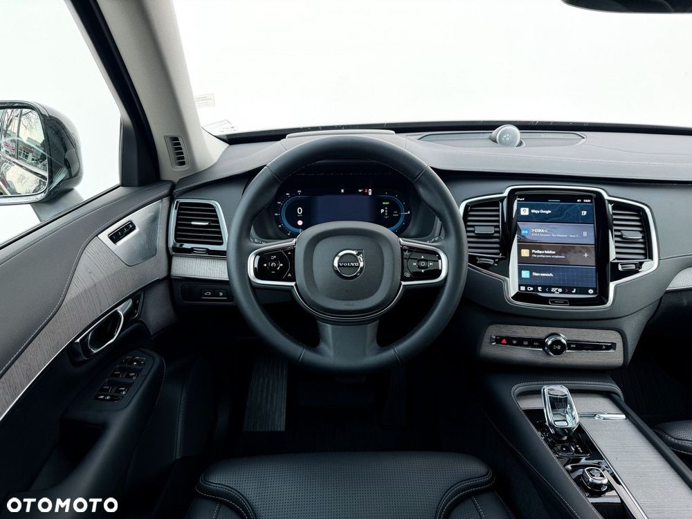 Volvo XC 90 - 20