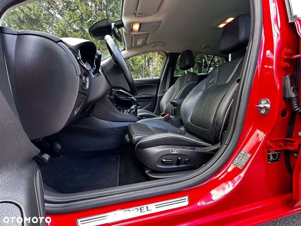 Opel Astra 1.4 Turbo Innovation - 20