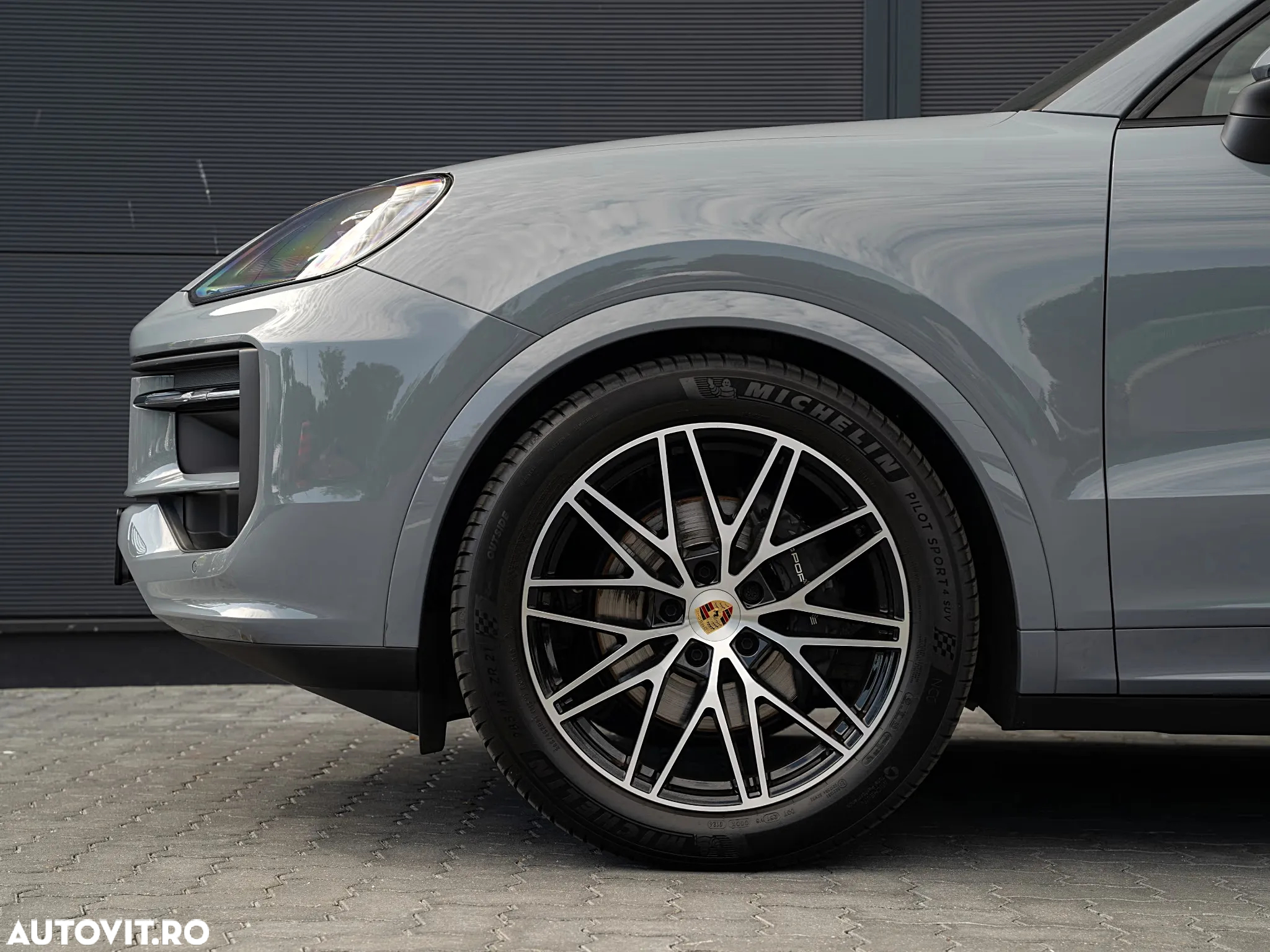 Porsche Cayenne Standard - 11