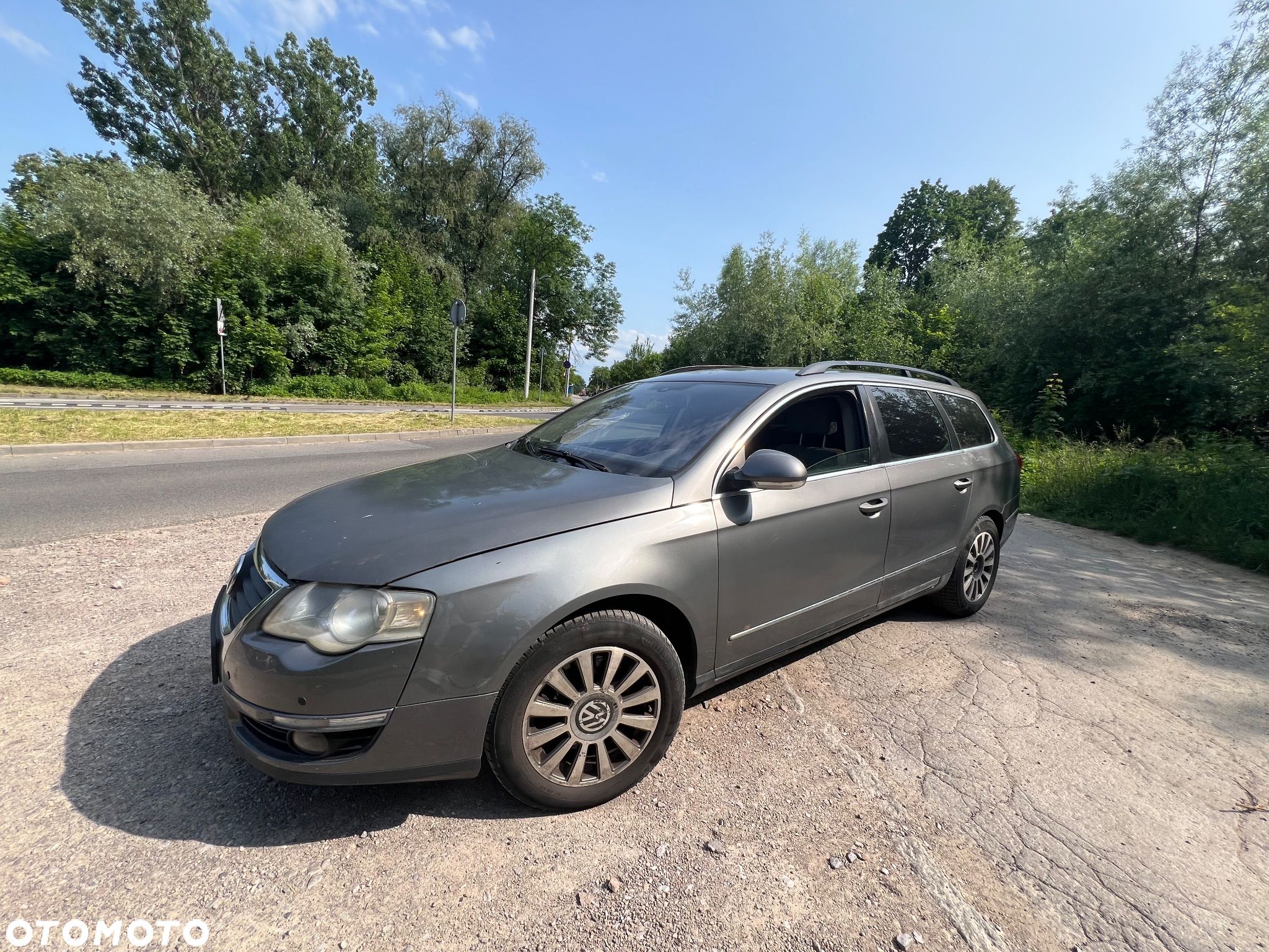 Volkswagen Passat 1.9 TDI Comfortline - 1